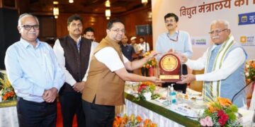 REC Limited wins Rajbhasha Deepti Award for excellence in Hindi implementation