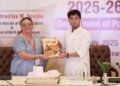 Scindia pushes India Post for “Grassroots Growth,” aims for 30% boost