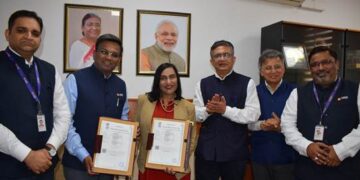 India Post, NSE tie up to expand mutual fund access through postal network